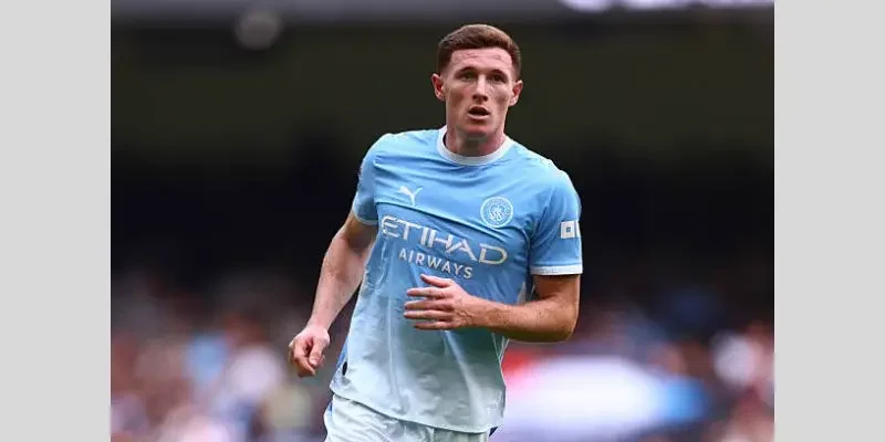 Bom tấn Elliot Anderson của Manchester City